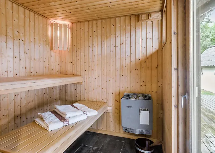 Cozy In With Sauna Holiday home